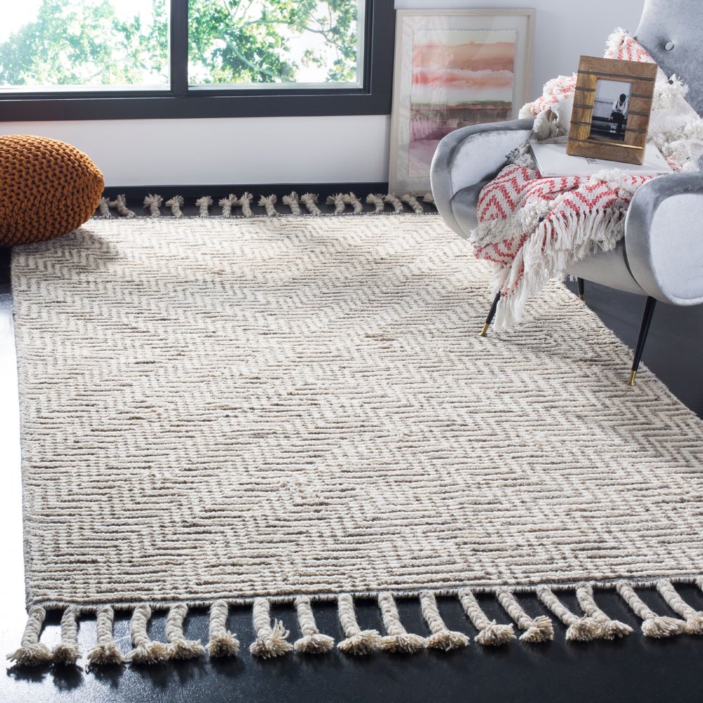 Safavieh Kenya Lennard Braided Geometric Fringe Area Rug