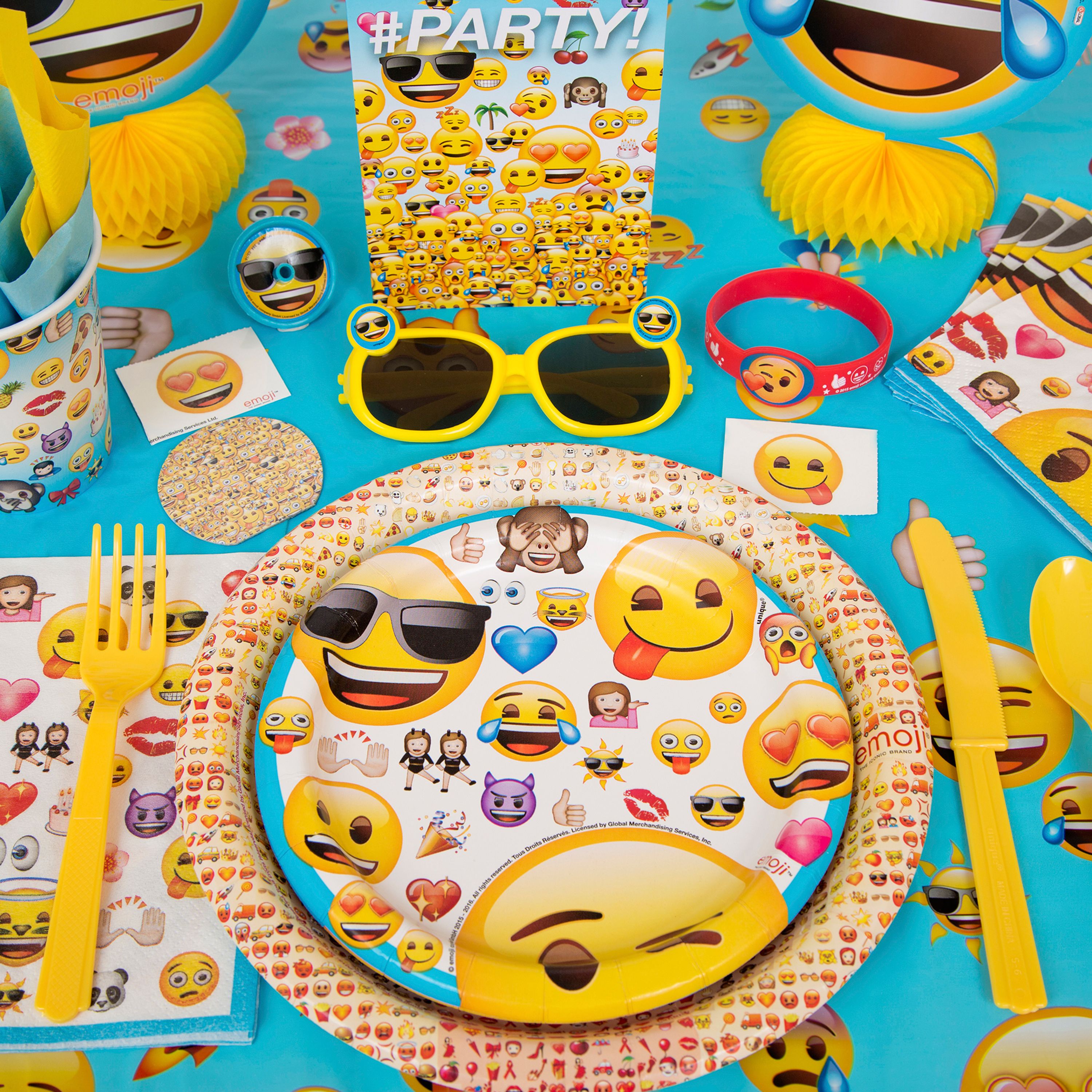 Unique Industries Emoji Birthday Party Bags, 8 Count - image 3 of 3