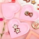 thumbnail image 5 of Platos de papel en forma de corazón 20 ct – Decoración de San Valentín rojo rosa rosa intenso, platos desechables para fiesta de 7 pulgadas, cartón apto para alimentos, vajilla romántica para, 5 of 6