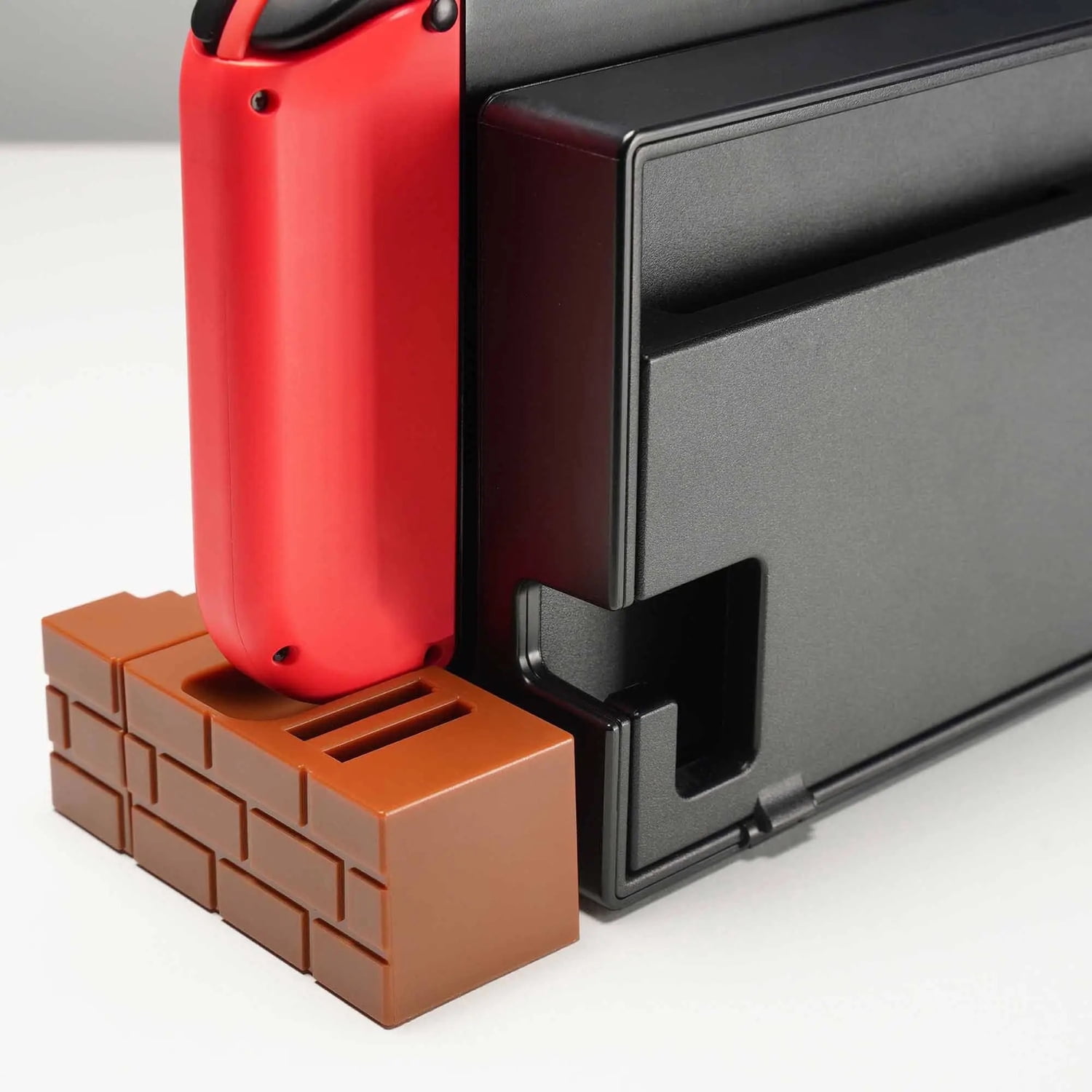 Subsonic Charging Power Station for Nintendo Switch , SA5643