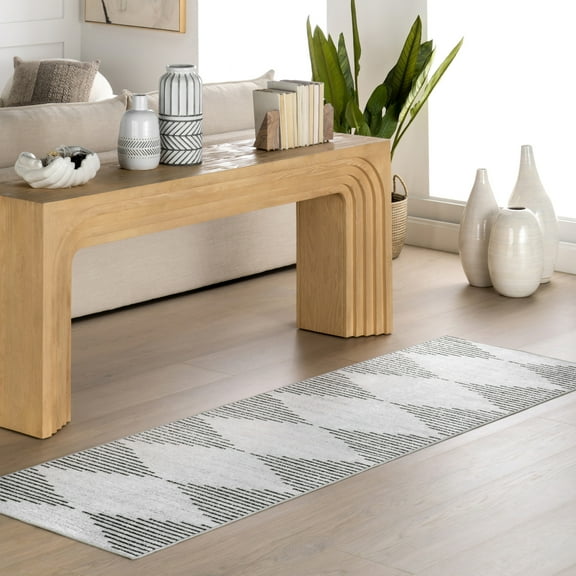 nuLOOM Yori Diamond SplashGuard Machine Washable Area Rug, 2' 6" x 10', Runner, Yori White