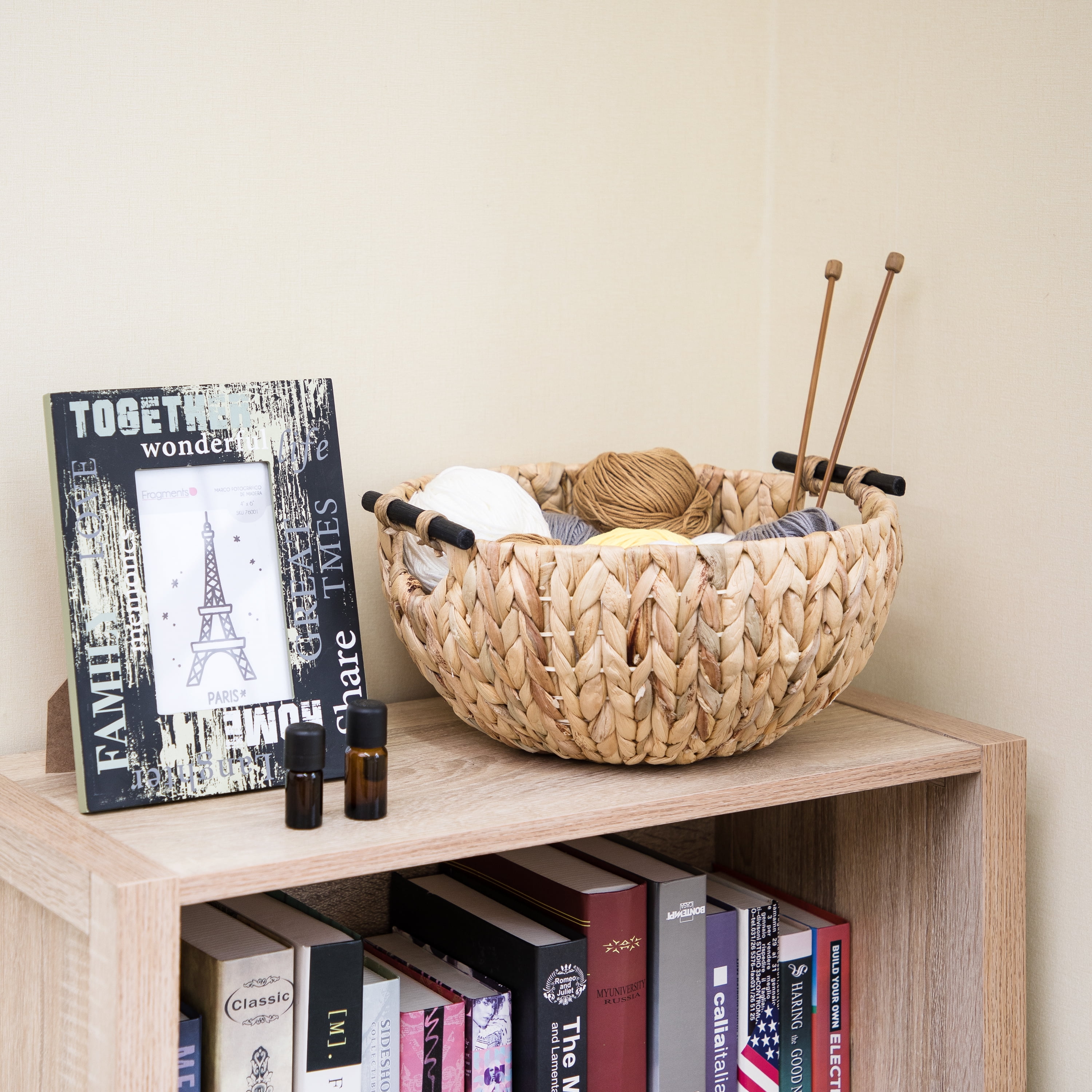 (4 pack) Better Homes & Gardens Natural Woven Water Hyacinth Decorative Bowl with Wooden Handles