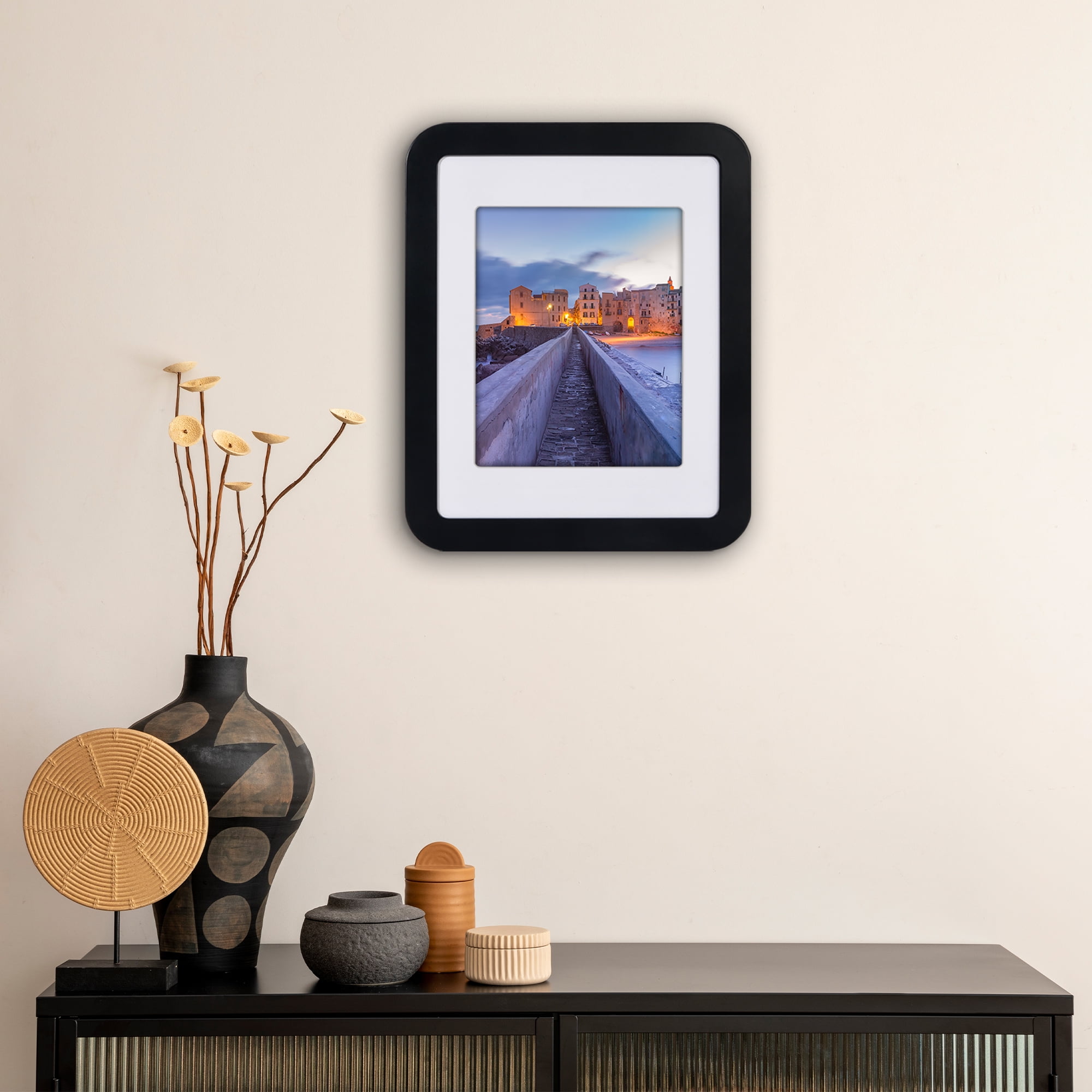 Black 11x14 Curved Corner Photo Frame with Mat & Glass
