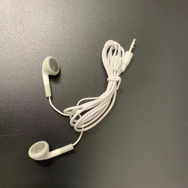 Auriculares MP3 Auriculares con cable Auriculares intrauditivos Teléfono móvil Computadora Universal Sin Mai Máquina a juego Regalo Tapón para los oídos de 3,5 mm