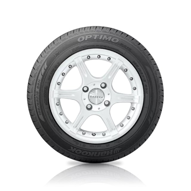 paquetes de 2 llantas rin 14 155 70 r14 k715 hankook 155/70 r14 optimo k715 Toda Temporada, vista frontal centrada de una llanta Hankook Optimo K715 155/70 R14 con rin 14" de 5 rayos en acabado claro; banda de rodamiento simétrica y pared lateral con marcaje de la marca, sobre fondo blanco con reflejo. También suele usarse para reemplazo estándar de llantas de pasajero.