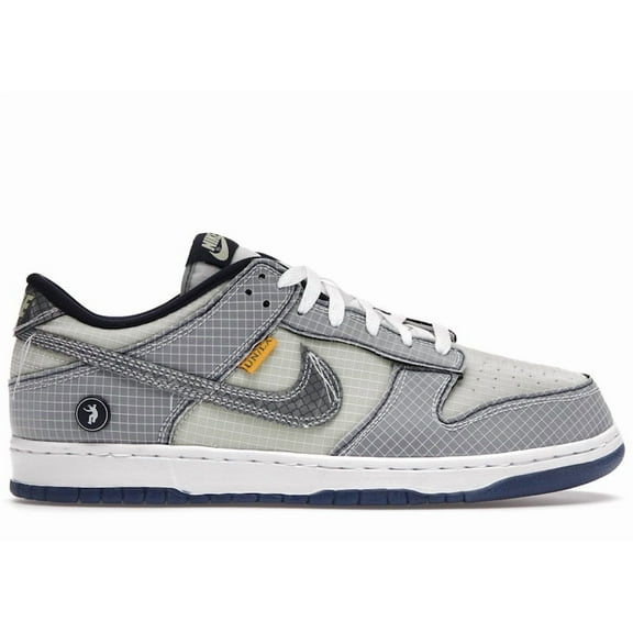 Nike Men's Dunk Low Union Passport Pack Pistachio Shoes, from StockX