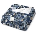 thumbnail image 3 of Manta de verano con diseño abstracto de mosaico de terrazo en azul marino y azul claro, cálida y ligera, con estampado floral geométrico moderno, de 76 x 101 cm, para sofá, cama, regalo de cumpleaños, 3 of 8