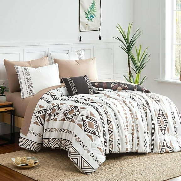 MY King Size Comforter Set- 7 Pieces Boho Bed in a Bag, Western Bedding Set for All Seasons, Reversible Aztec Bedding, Lightweight Comforter Bed Set with Sheets, Pillowcases & Shams