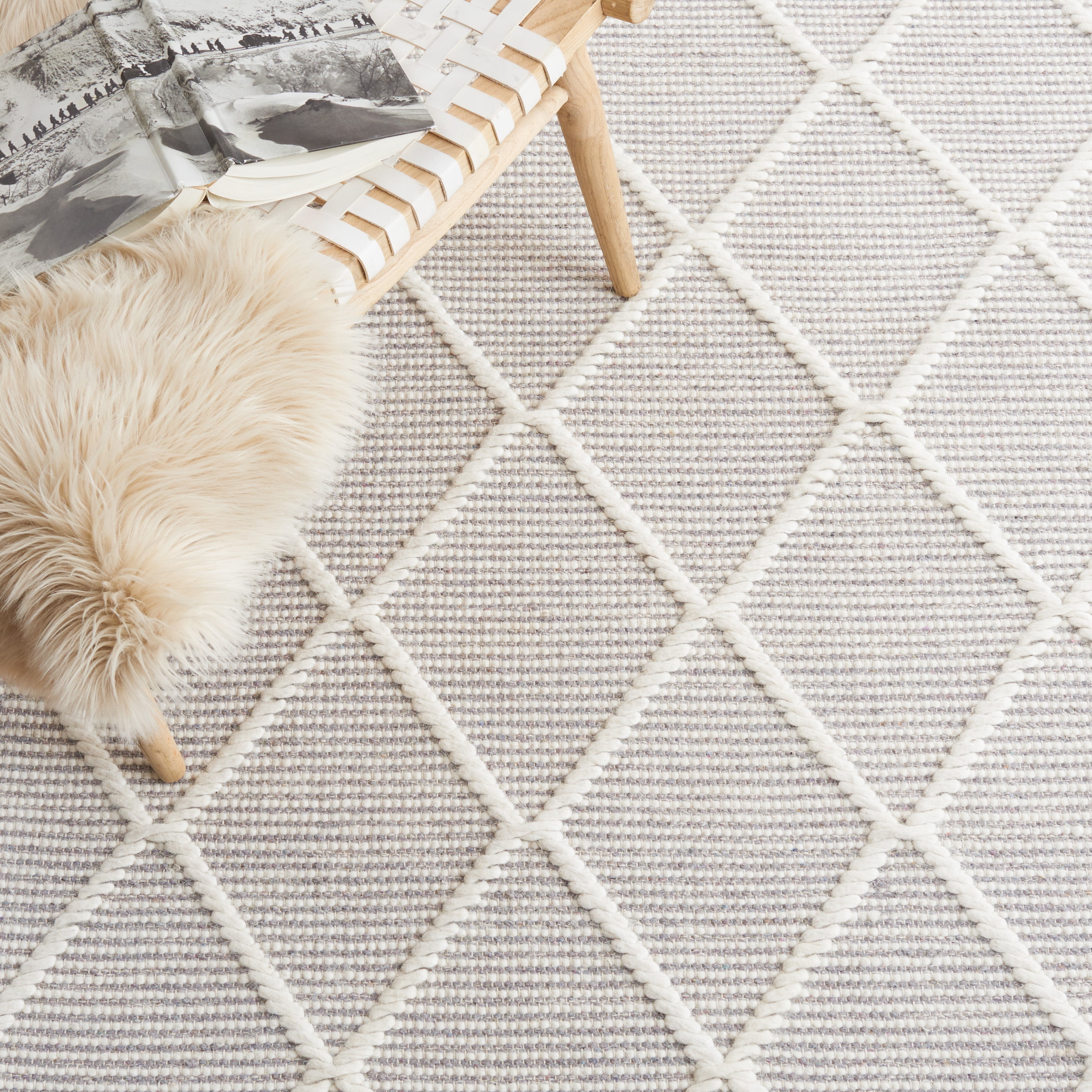 SAFAVIEH Natura Natasha Geometric Area Rug, Grey/Ivory, 8' x 10'