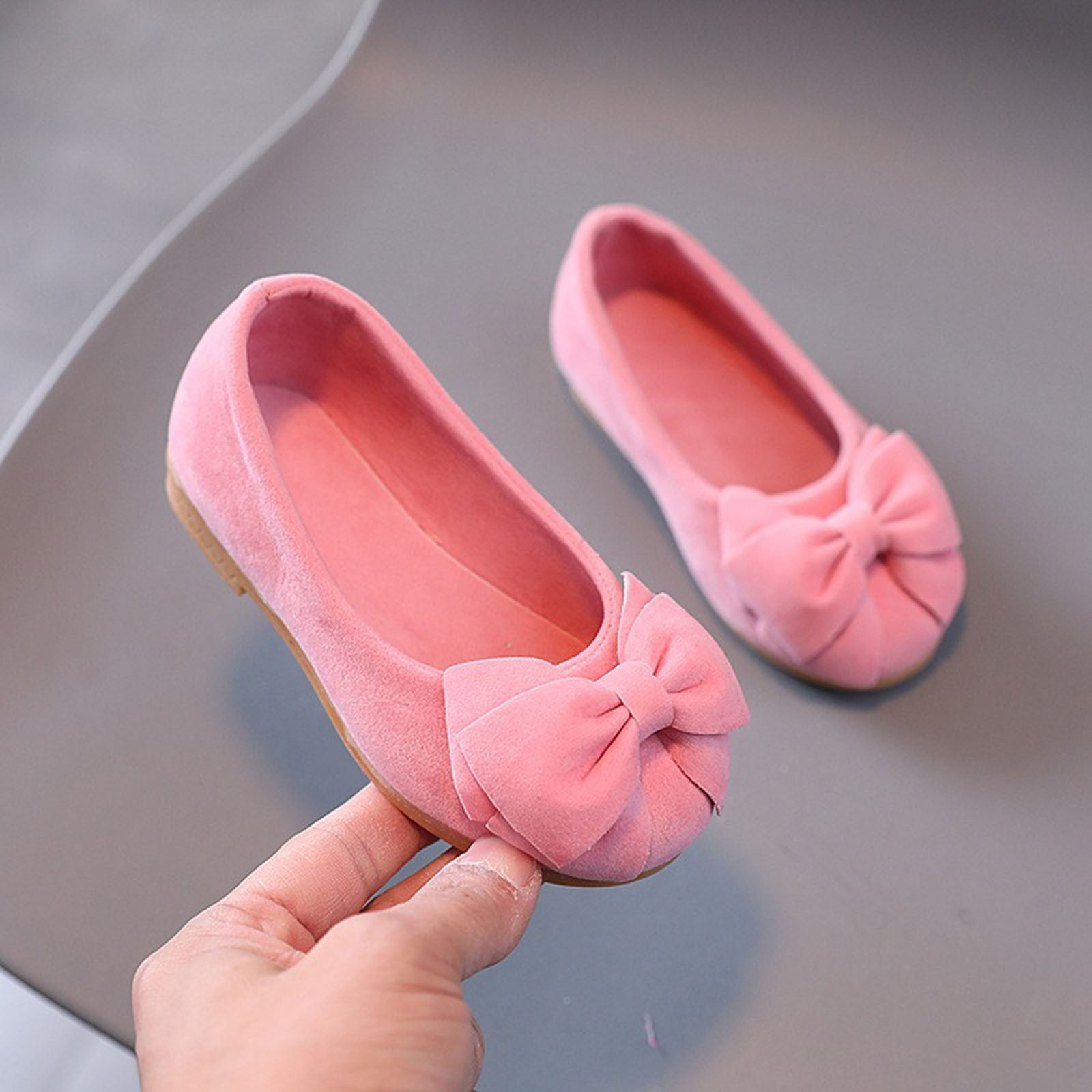 Girls pink flat shoes 2025