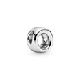thumbnail image 2 of Charm Pandora Letra O Alfabeto en Plata de Ley con Caja, 2 of 7