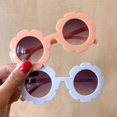 thumbnail image 6 of Kids Cute Heart Polarized Sunglasses UV400 for Children Age 3-10, 6 of 13