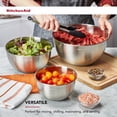 thumbnail image 3 of Cuencos para mezclar KitchenAid de acero inoxidable, juego de 3, 3 of 8