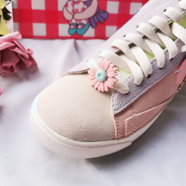 1 Uds. DIY flores zapatos hebilla niñas y niños DIY zapatos accesorios tendencia creativa cordones zapatos decorativos AccesoriosChina Gao Jinjia LED