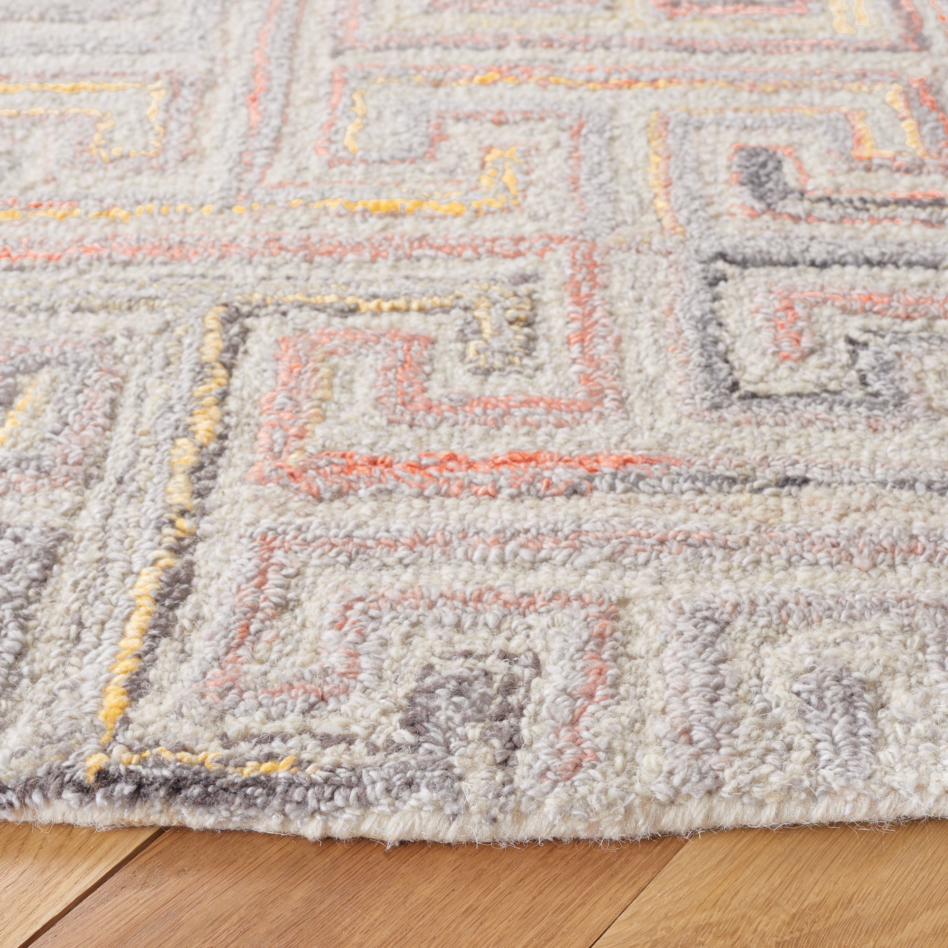 Safavieh Metro Jules Geometric Area Rug, Gray/Rust, 6' x 6' Round