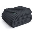 thumbnail image 1 of Cobija Frazada Afelpada Dreamlab Flannel de Rayas Ultra Suave | Blanket Cobertor Polar Invierno para Cama o Manta para Sofa | Frazada Calientita, Hipoalergénica | Colcha Grafito, 1 of 7