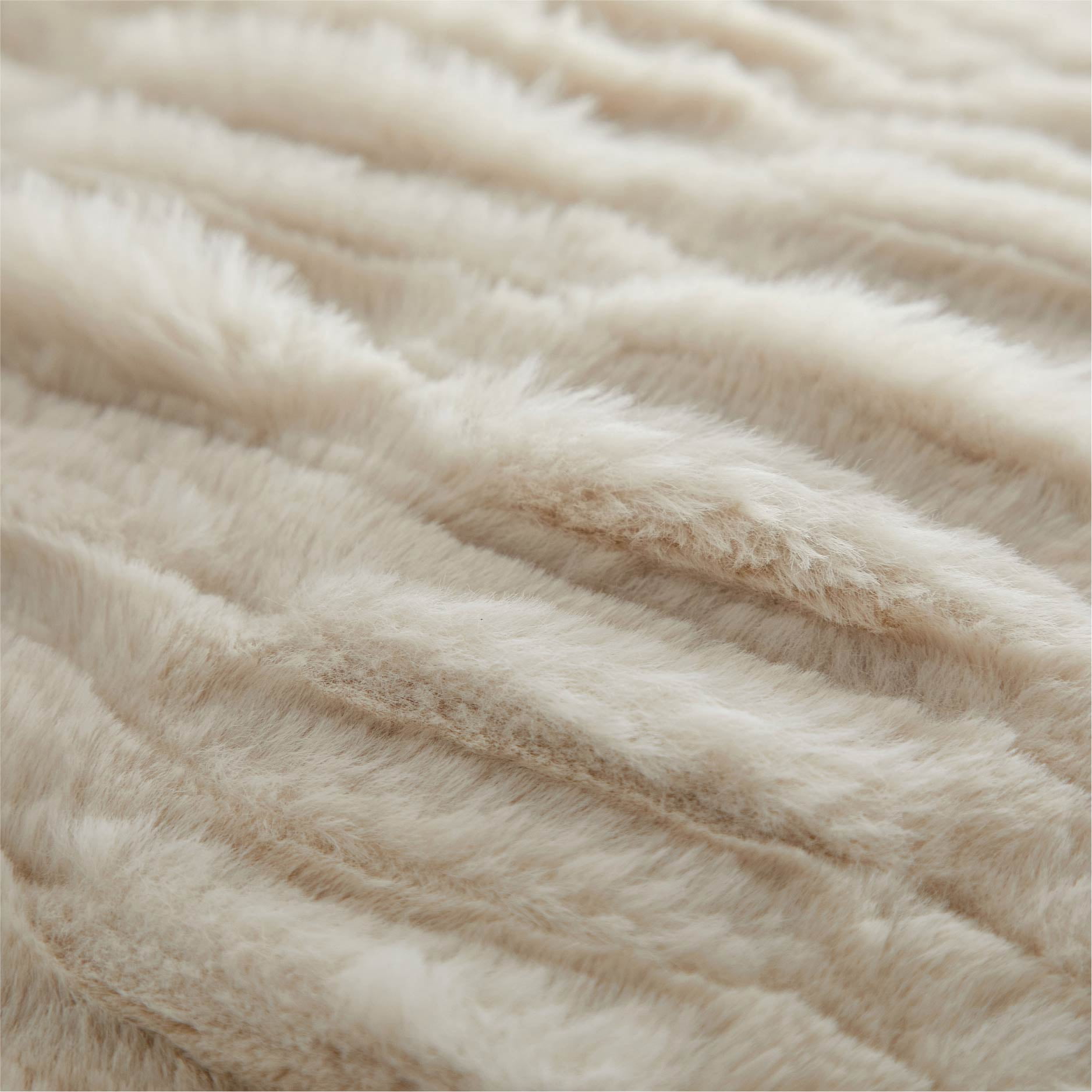 Mainstays 18" x 18" Papyrus Beige Ruched Fur Decorative Throw Pillow