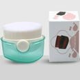 thumbnail image 1 of Brocha de maquillaje portátil de cerdas de fibra con mango de plástico y tapa transparente, 1 of 5