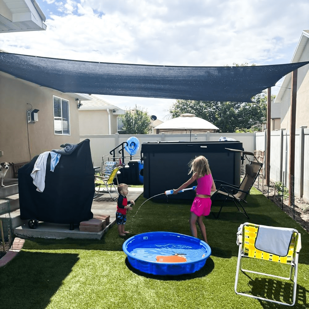 Garden 70% Shade Cloth, 10 x 20 FT Shade Mesh Tarp with Reinforced Grommets, Black Outdoor Sunblock Shade Cloth Cover for Plants, Greenhouse, Patio, Chicken Coop, Tomatoes Sun Shade Net