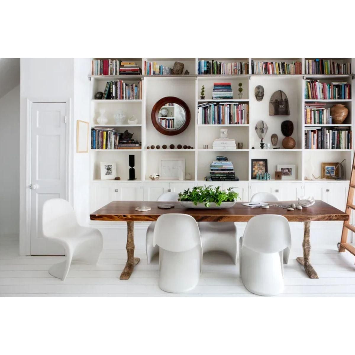 Heavenly Collection Matte Plastic Dining Chair