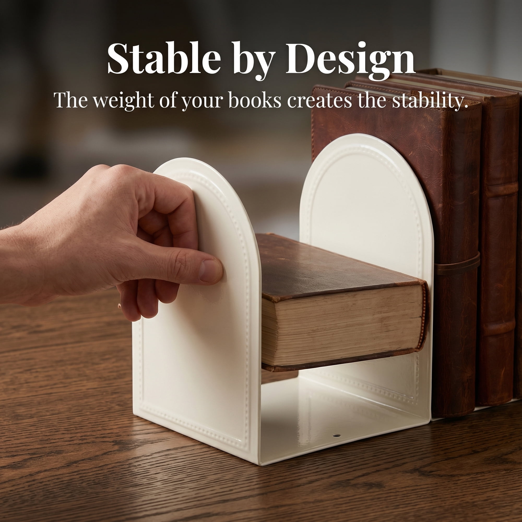 Unique Bargains 2Pcs Decorative Metal Modern Hollow-out Bookends White 5*3.1*6.5inch