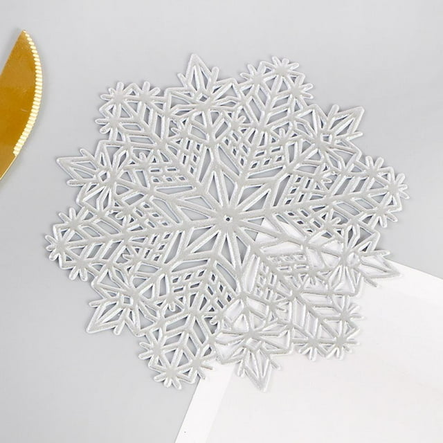 Christmas Snowflake Place Mats Gold Metallic Festive Vinyl Table Mat Washable for Holiday Dinner Table Top Doilies Decorations Hollow Out Non-Slip for Decor Wedding