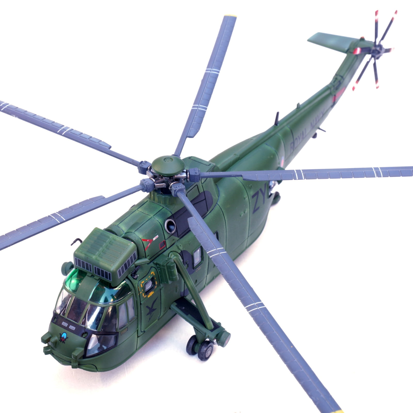 Royal Navy Sea King HC.4 Helicopter Model Airplane 1:72 Scale, Diecast, Great Gift for Plane Collectors