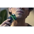 thumbnail image 4 of Philips Norelco Shaving Head for Shaver Series 9000, SH91/52, 4 of 5