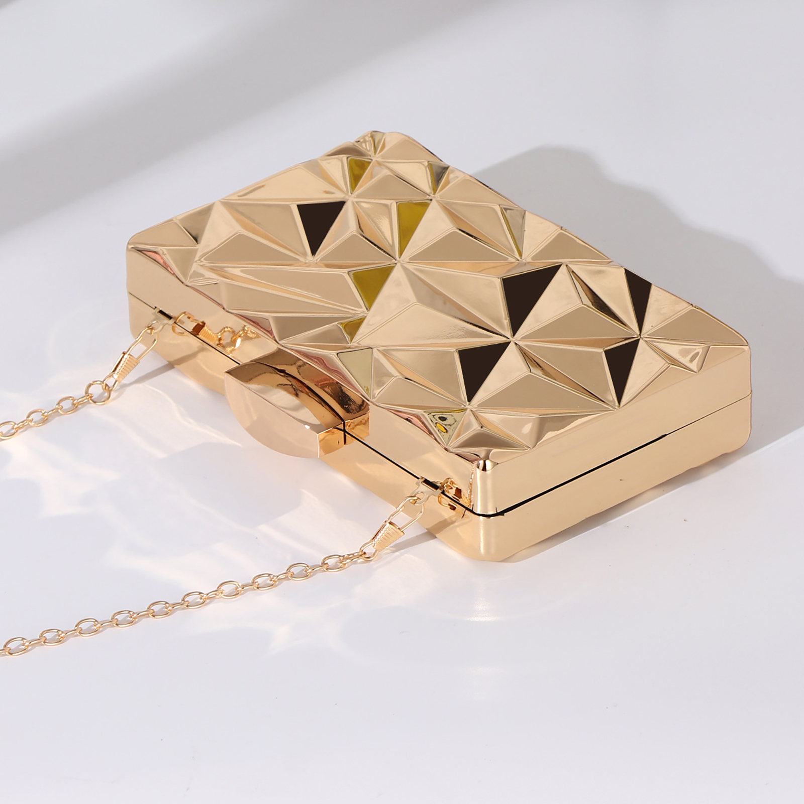 Jaucin Metal Diamond Women's Clutch Bag Bridal Party Geometric Evening Purse Cocktail Party Formal Handbag Detachable Shoulder Strap
