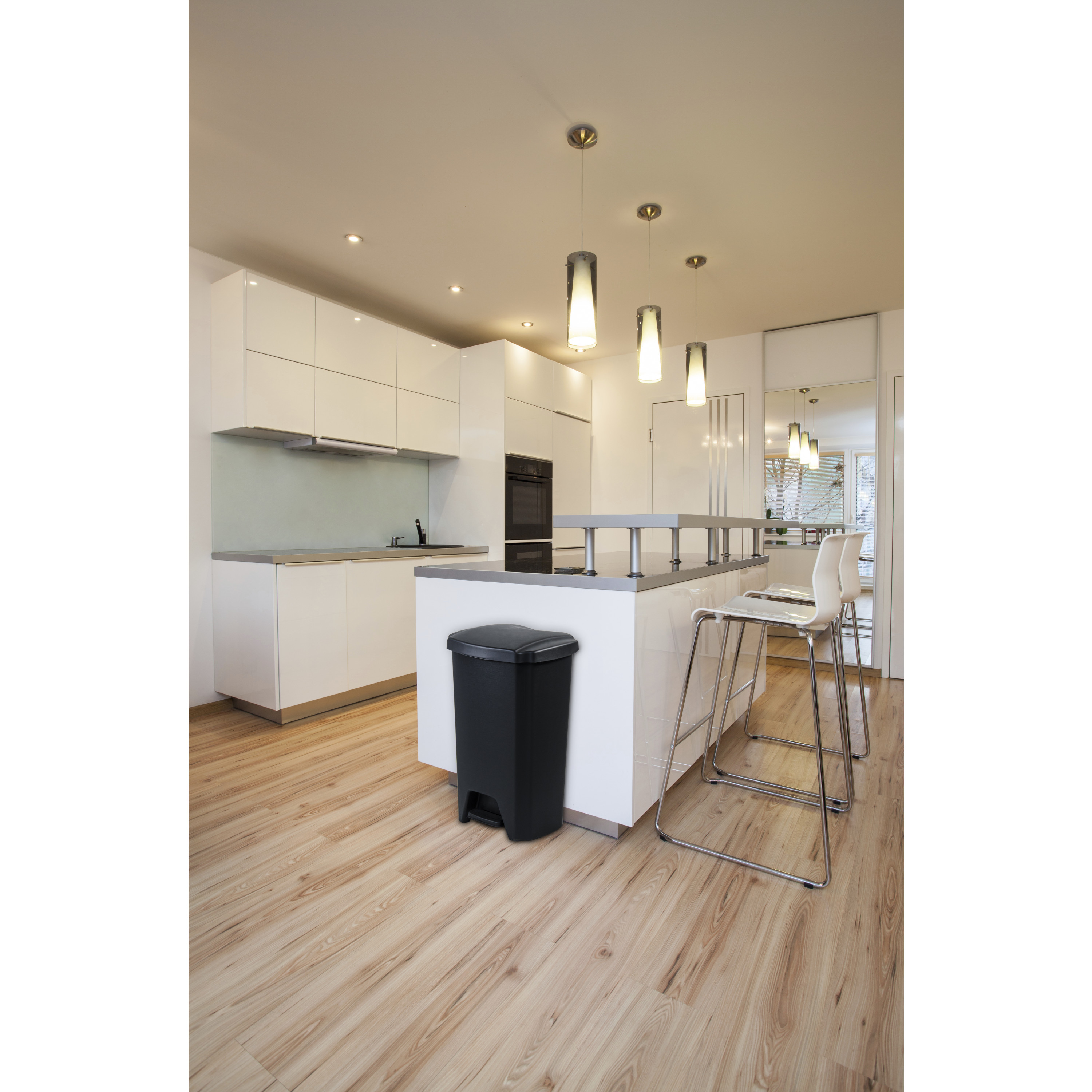 Hefty 12.1-Gallon Kitchen Step Trash Can, Black photo 7