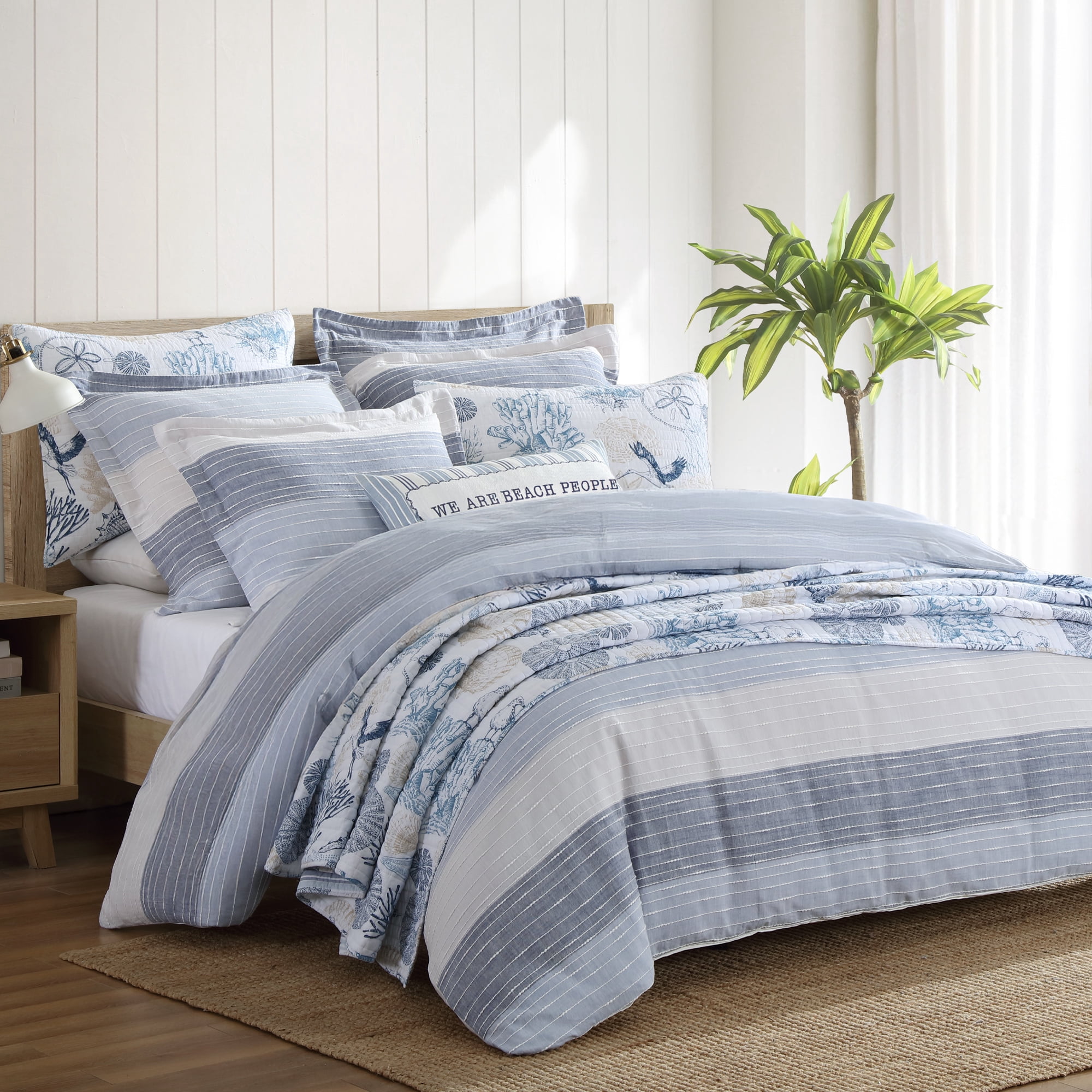 Levtex Home - Sand Stripes Duvet Cover Set - King Duvet Cover (106 x 94in.) + Two King Pillow Cases (36 x 20in.) - Jaquard Stripe - Grey, Chambray, Blue, White - Cotton
