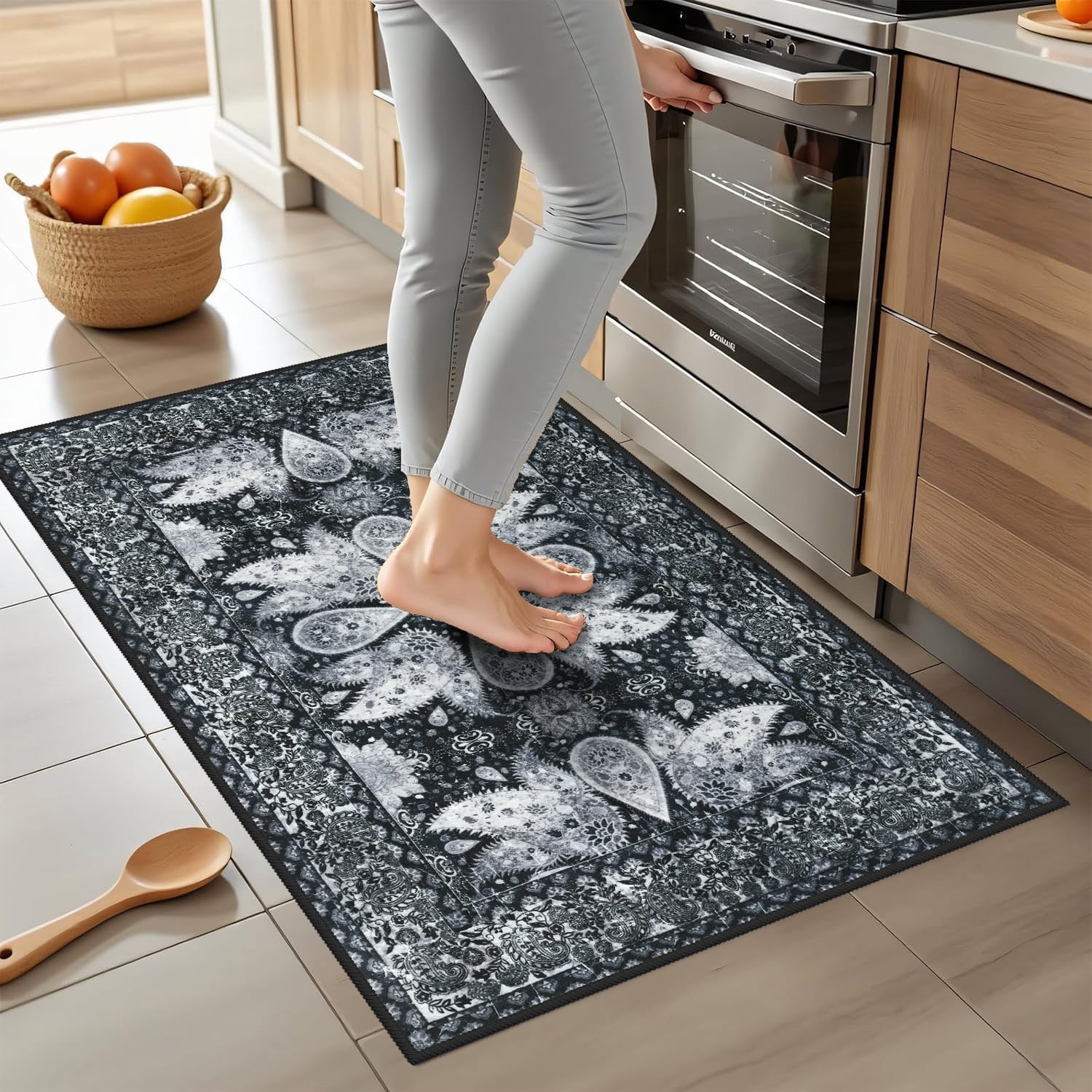 Ultrug Vintage Rugs Soft Accent Area Rug for Bedroom Living Room Home Decor Boho Carpet,2'x3',Black