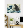thumbnail image 3 of Godzilla - La Grande Vague, 3 of 4