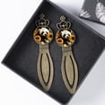 thumbnail image 4 of Panda sunflowers Vintage Copper Crown-Shaped Bookmarks: Stainless Steel Book Accessories for Readers and Book Lovers - Set of 2, 4 of 5