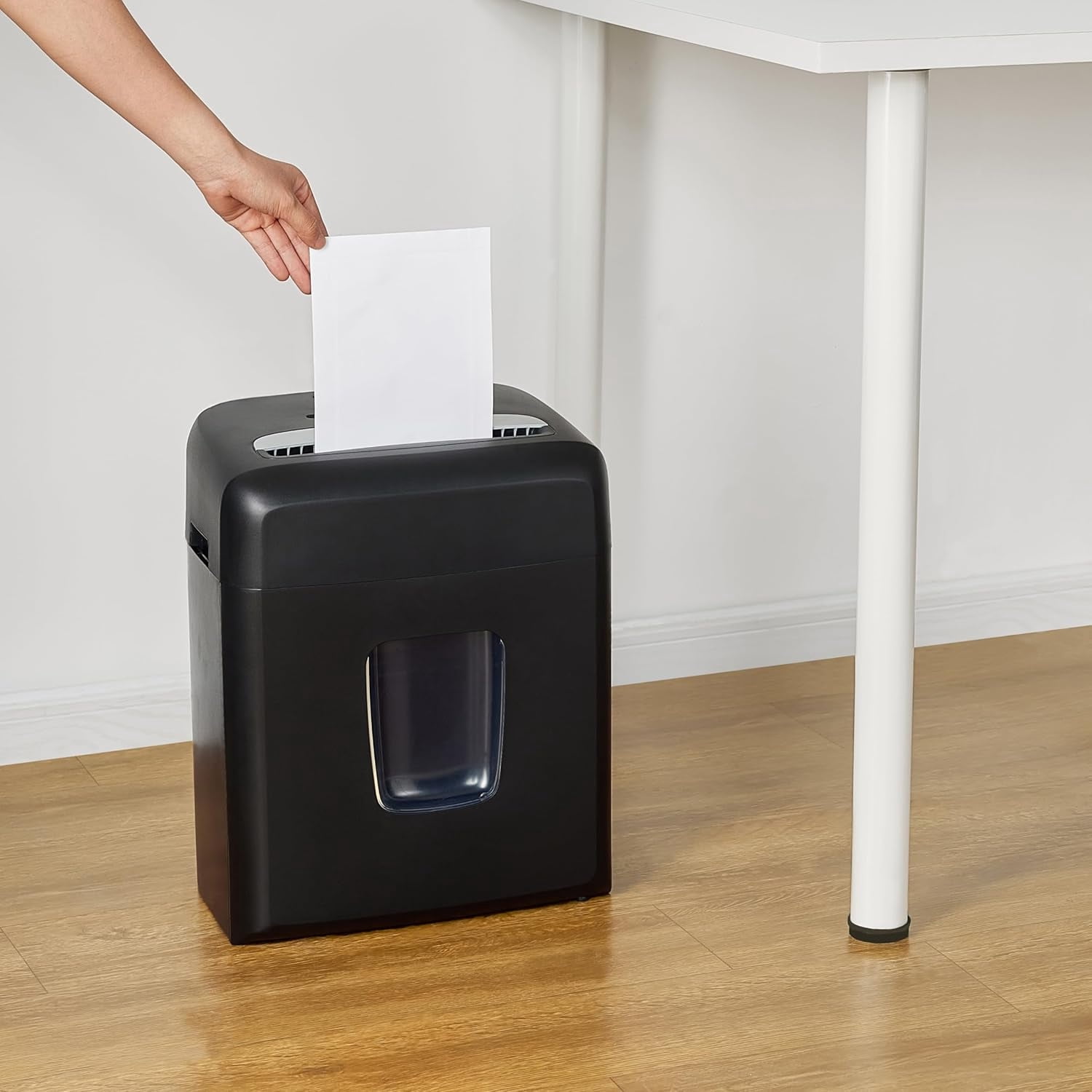 High Security Micro-Cut 8 Sheet Paper and Credit Card Shredder with Easy-Empty Bin, P-4 Level, Black