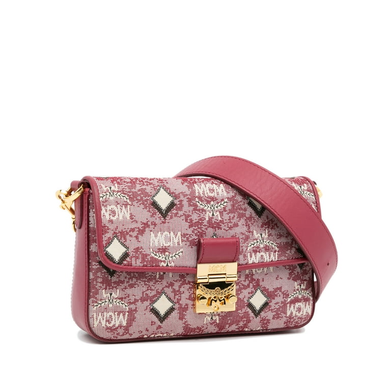 Pre-owned Fendi Baguette Cloth Handbag In Pink