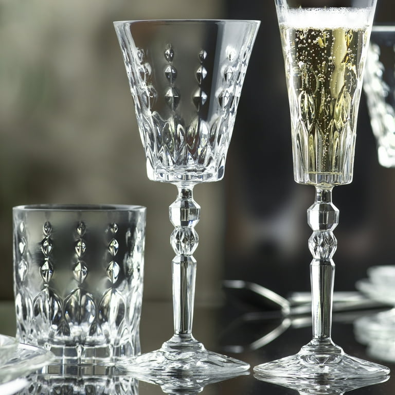 The Best Wine Glasses and Accessories For Hosting