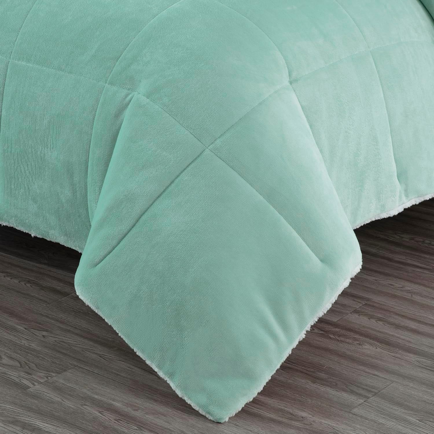 Chezmoi Collection Ultra-Soft Micromink Sherpa King Size Comforter Set with 2 Pillow Shams, Reversible Plush Bedding Comforter 3-Piece, Aqua