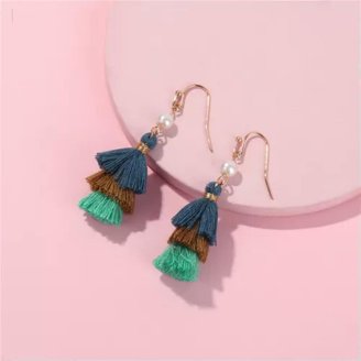 New Bohemian Matte Golden Flower Earrings For Women Girls Fashion Long Drop Earrings Small Daisy Tassel Jewelry Engagement Gifts