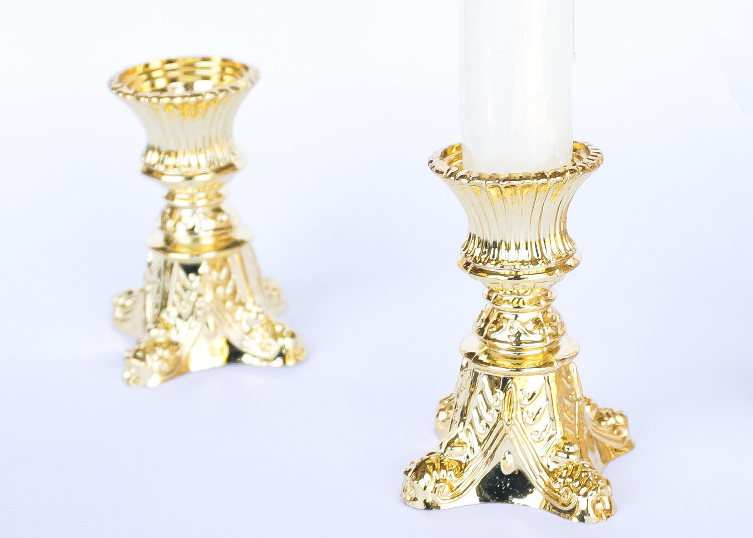 Plastic Taper Candle Holder Gold (12 Pieces)