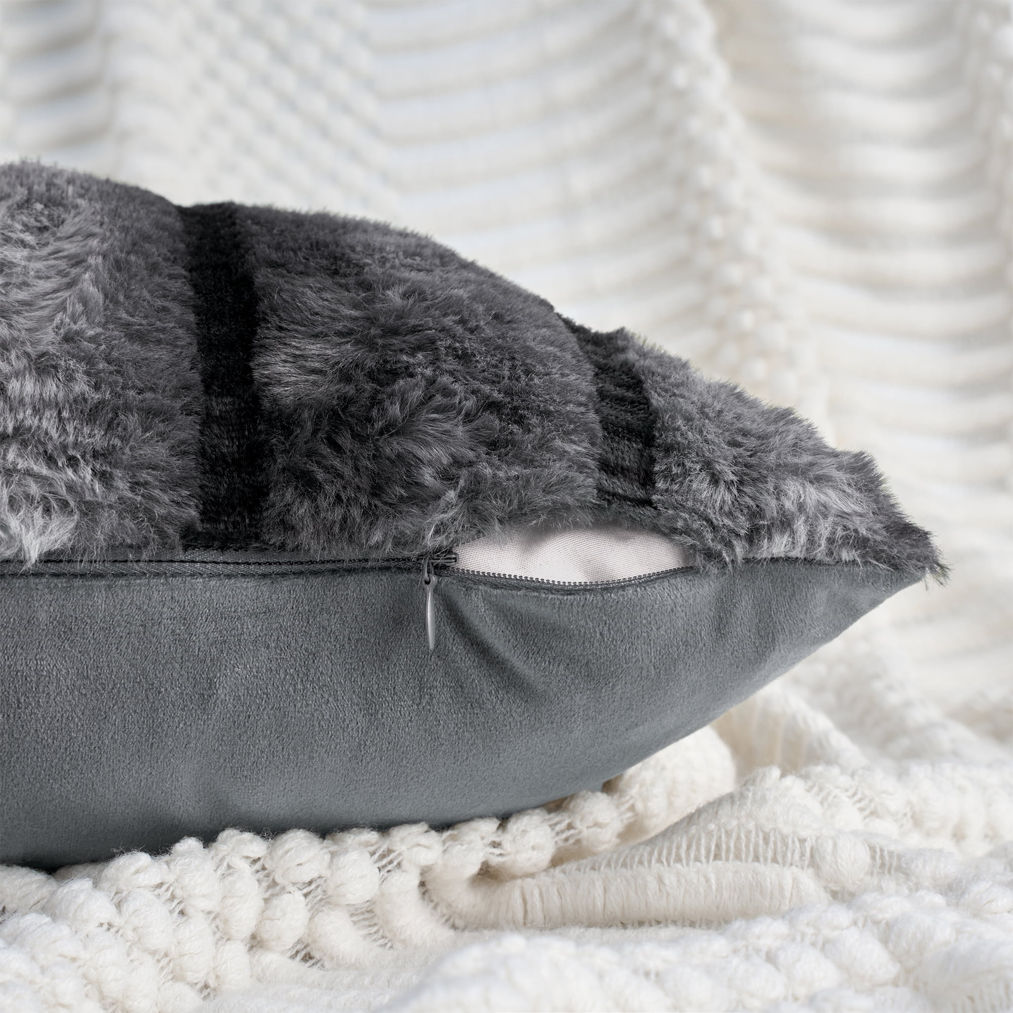 Unique Bargains Pack of 2 Plush Striped Pillow Covers 20" x 20" Grey
