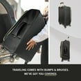 thumbnail image 2 of Equipaje Kenneth Cole REACTION Chelsea Chevron acolchado de 3 piezas, 2 of 6