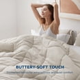 thumbnail image 2 of Edredón Bedsure extragrande King Down, ropa de cama alternativa, 2 of 8