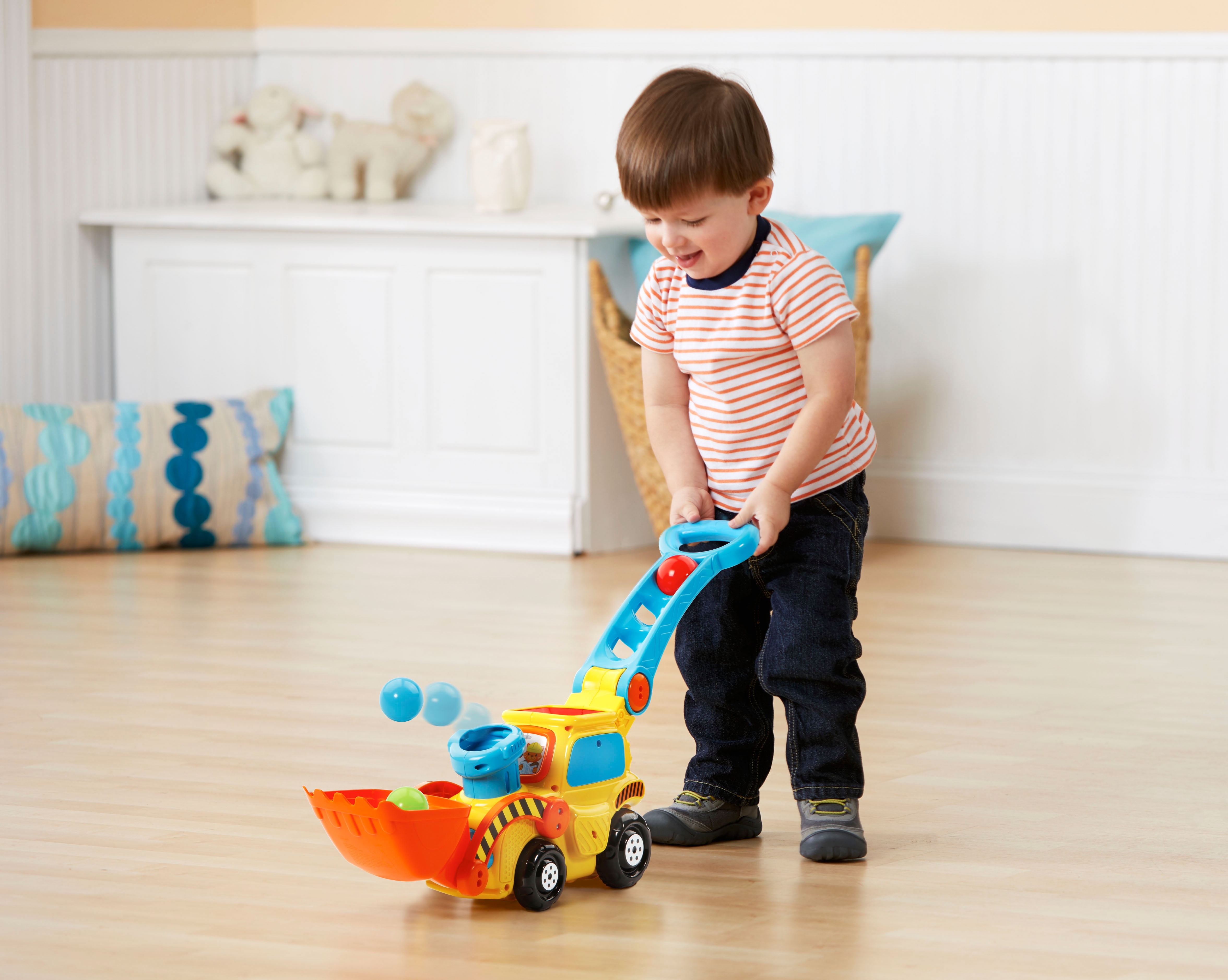 Vtech push and pop sales bulldozer