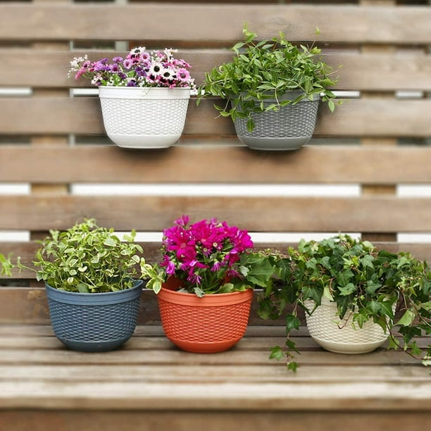 Wall mounted 2024 flower pots