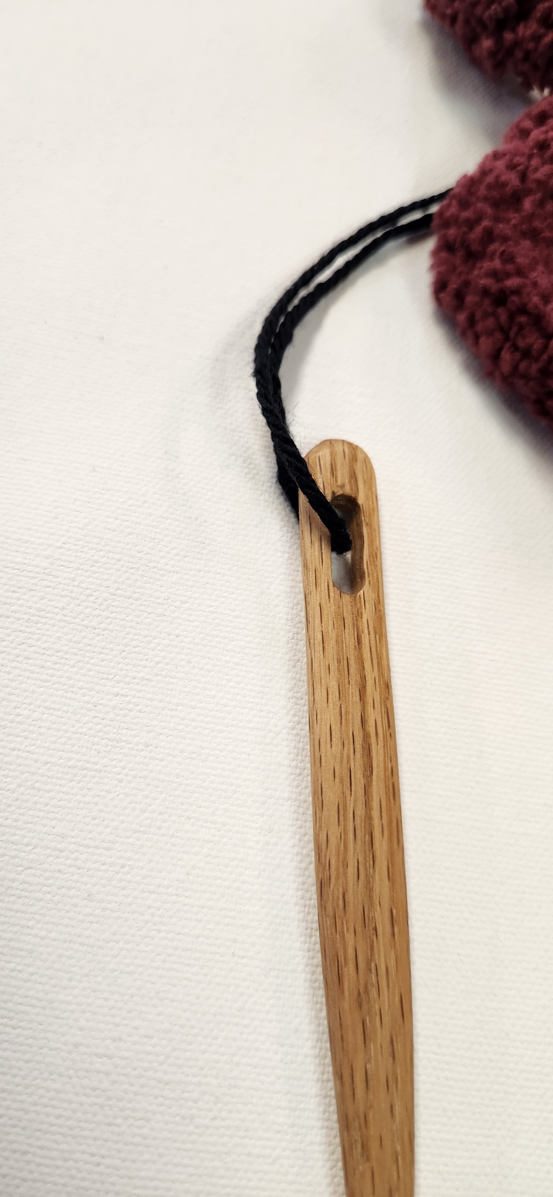Multipurpose, Weaving, Toothbrush, Tapestry Needles/Rug Needles Sizes 4 and 6 inches, Oak Wood