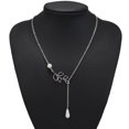 thumbnail image 1 of Tenande Venta caliente Color plata Hoja grande Perla simulada Gotas de agua Collares amp; Colgantes para mujer Accesorios de joyería Collier Tan Jianjun unisex, 1 of 2