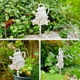 thumbnail image 4 of Sungmor Estaca Decorativa Jardín Hierro Fundido Vintage, Letrero Rústico Blanco “Bienvenido” p/Patio con estaca, Regadera metálica 12.6" alto, Deco de Primavera p/Césped, Patio trasero y Exterior, 4 of 7