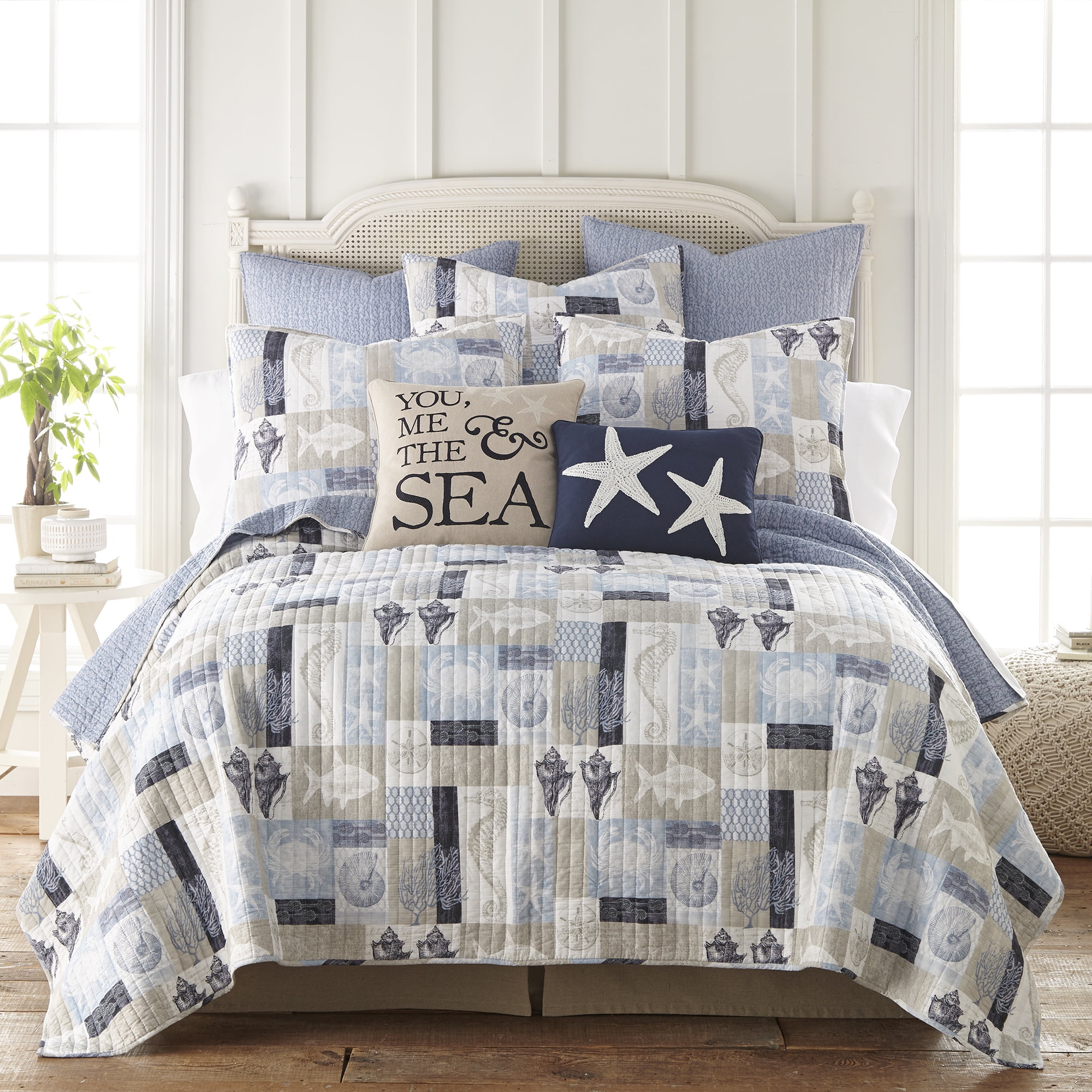 Levtex Home Cerralvo King/Cal King Quilt Set Coastal Patchwork