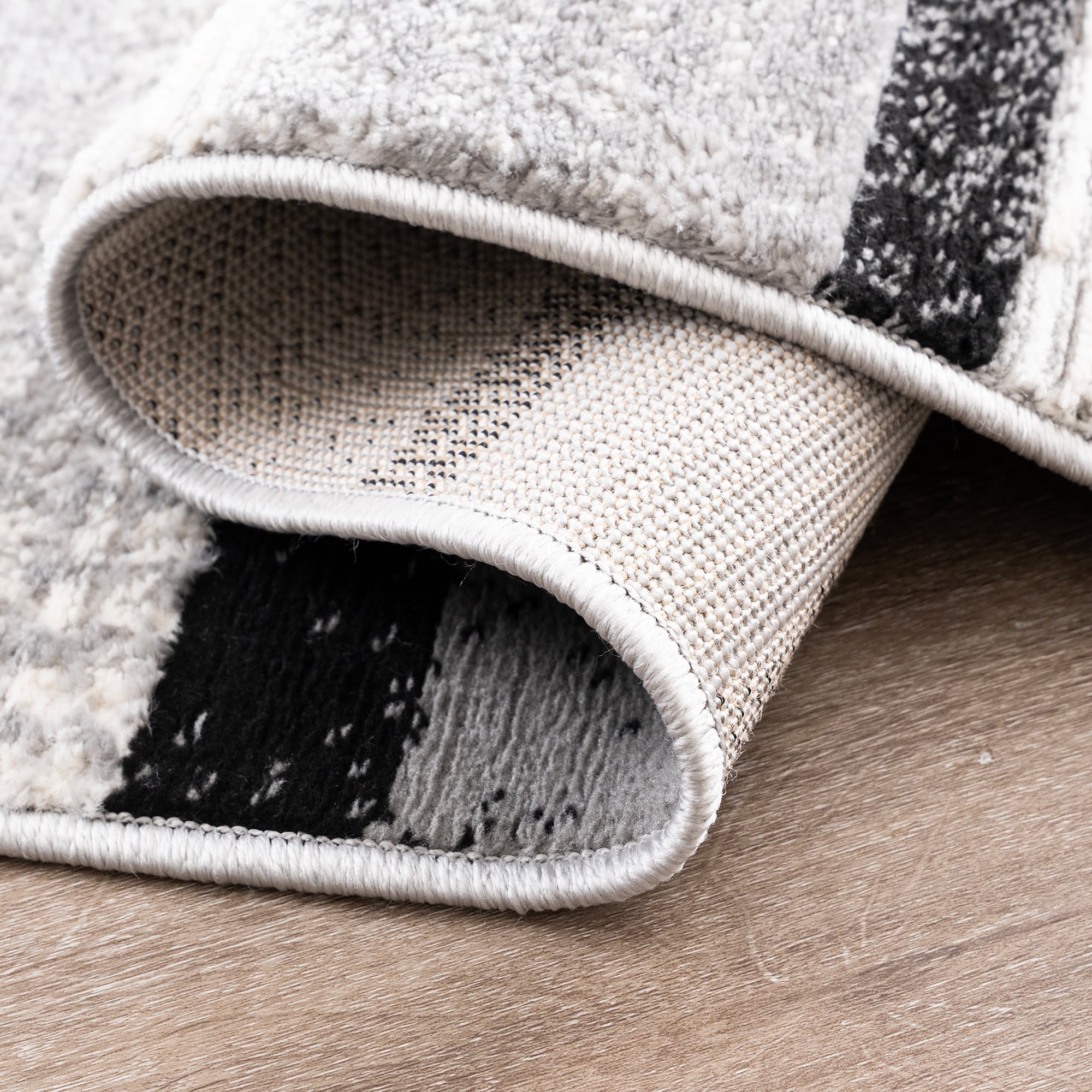 Alpha Contemporary 2' x 7' Gray and Black Polyester Indoor Area Rug